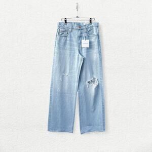 Calvin Klein Low Rise Loose Relaxed Fit Baggy Leg Denim Blue Jeans in Light Wash